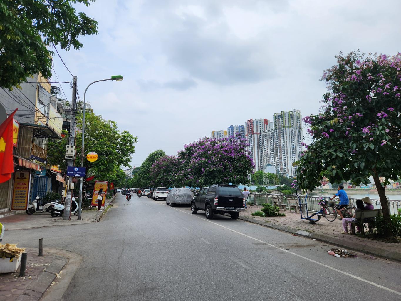 Bán nhà Hồ Hạ Đình - diện tích 64m2 4 tầng - MẶT PHỐ - KINH DOANH - VỈA HÈ - VIEW HỒ - giá 27,5 tỷ