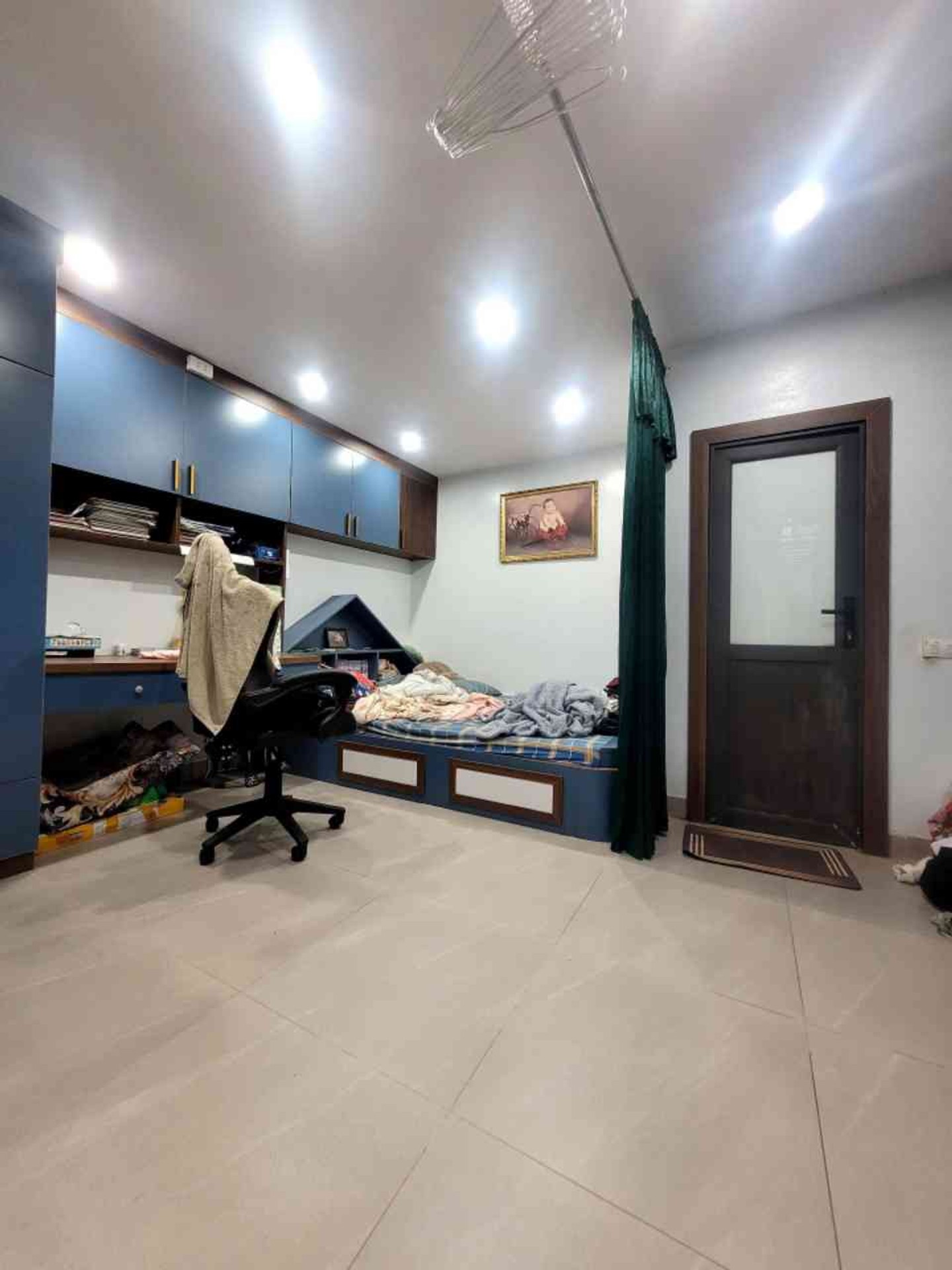 Bán nhà Nam Dư - diện tích 125m2 2 tầng - Ô tô tránh - giá 27,5 tỷ
