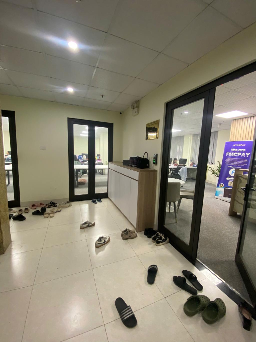 Bán nhà Lê Thanh Nghị - diện tích 457m2 9 tầng - Mặt phố kinh doanh - giá 295 tỷ