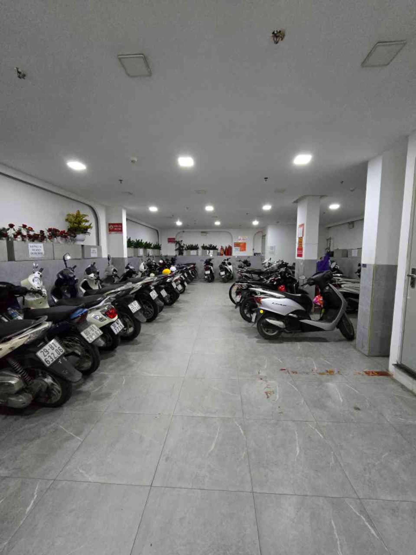 Bán nhà Đống Đa - diện tích 66m2 1 tầng - CĂN GÓC, NHỎ XÍU, THANG MÁY - giá 2,5 tỷ