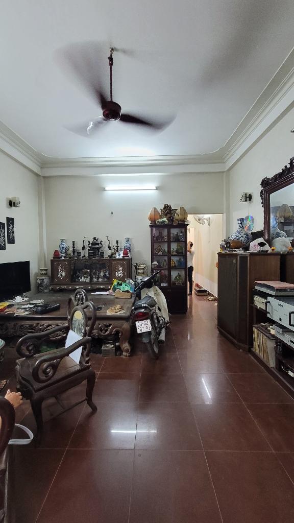Bán nhà Nam Dư - diện tích 65m2 6 tầng - Ô chờ thang máy - giá 15 tỷ