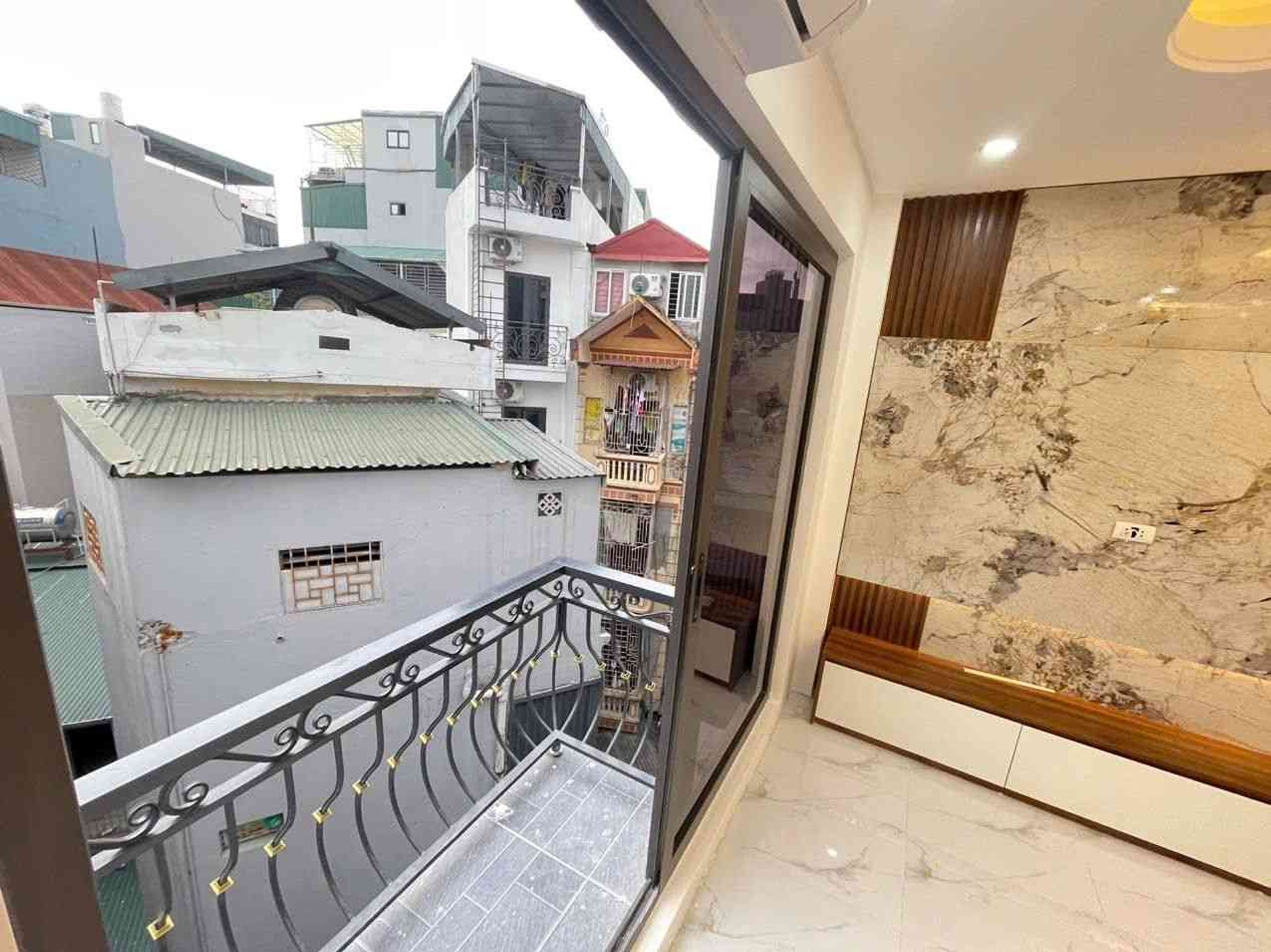 Bán nhà Khương Trung - diện tích 32m2 6 tầng - Thang máy - giá 10,9 tỷ