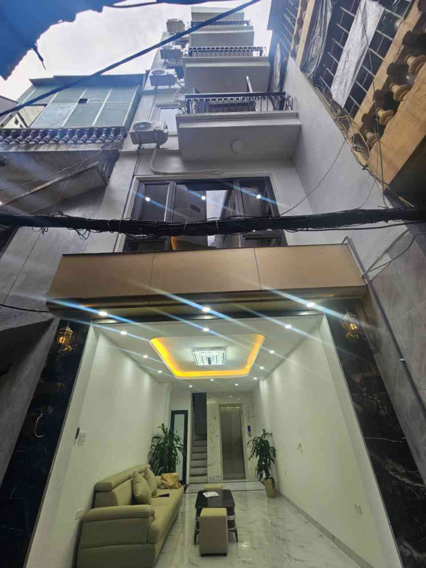 Bán nhà Khương Trung - diện tích 32m2 6 tầng - Thang máy - giá 10,9 tỷ
