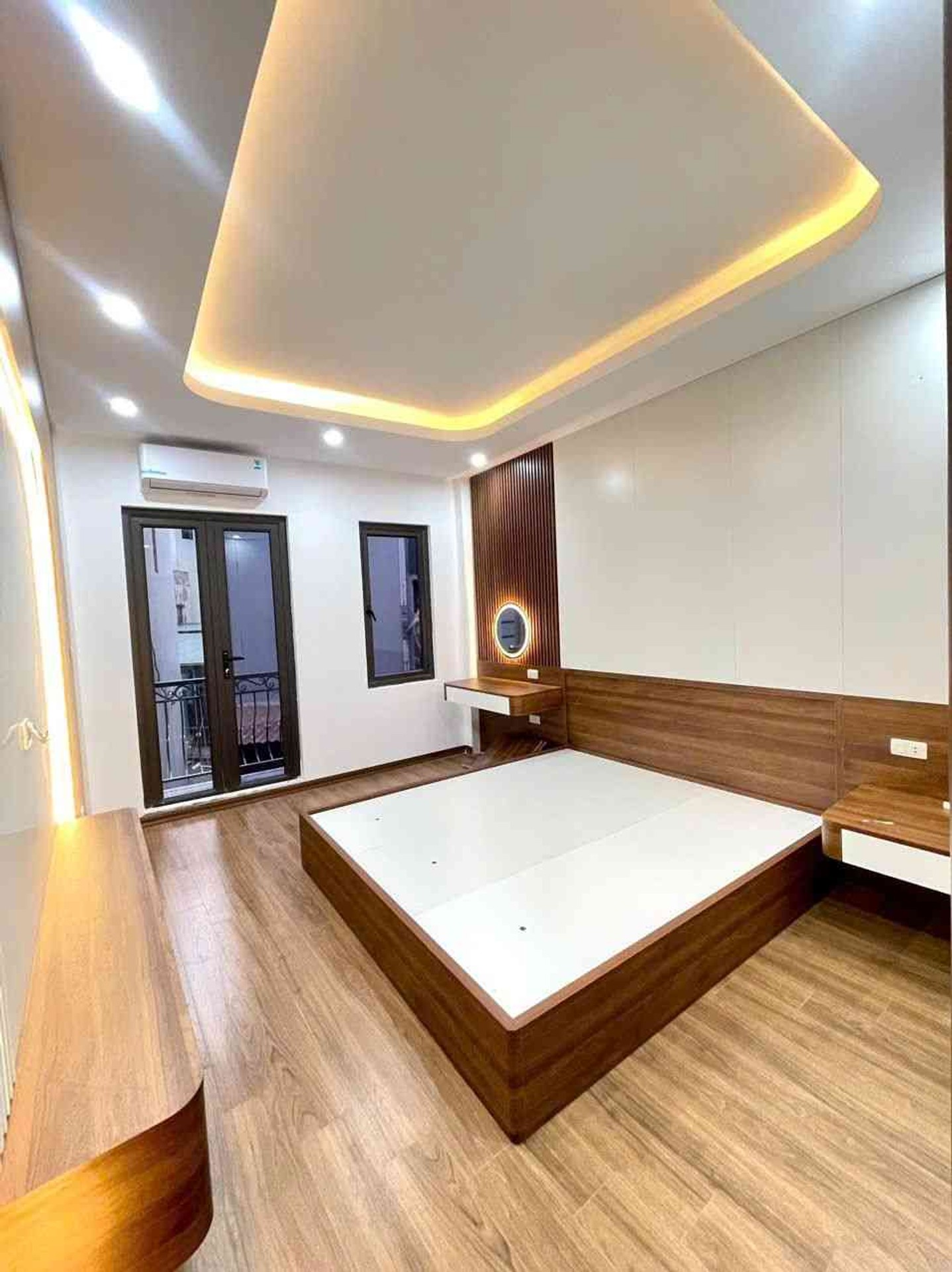 Bán nhà Khương Trung - diện tích 32m2 6 tầng - Thang máy - giá 10,9 tỷ