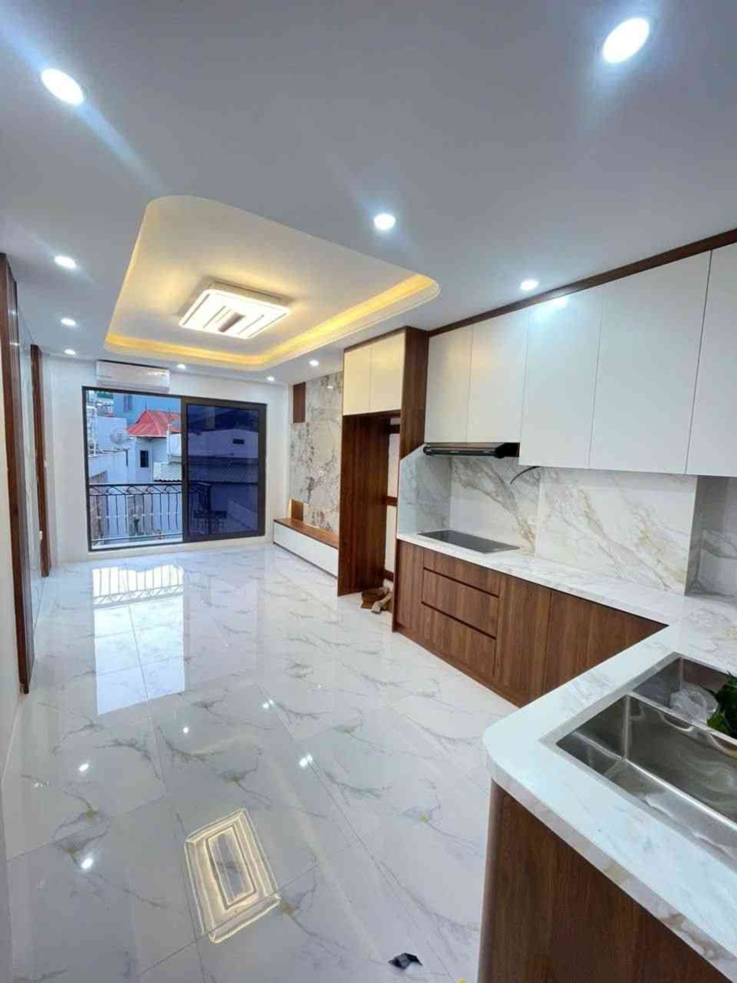 Bán nhà Khương Trung - diện tích 32m2 6 tầng - Thang máy - giá 10,9 tỷ