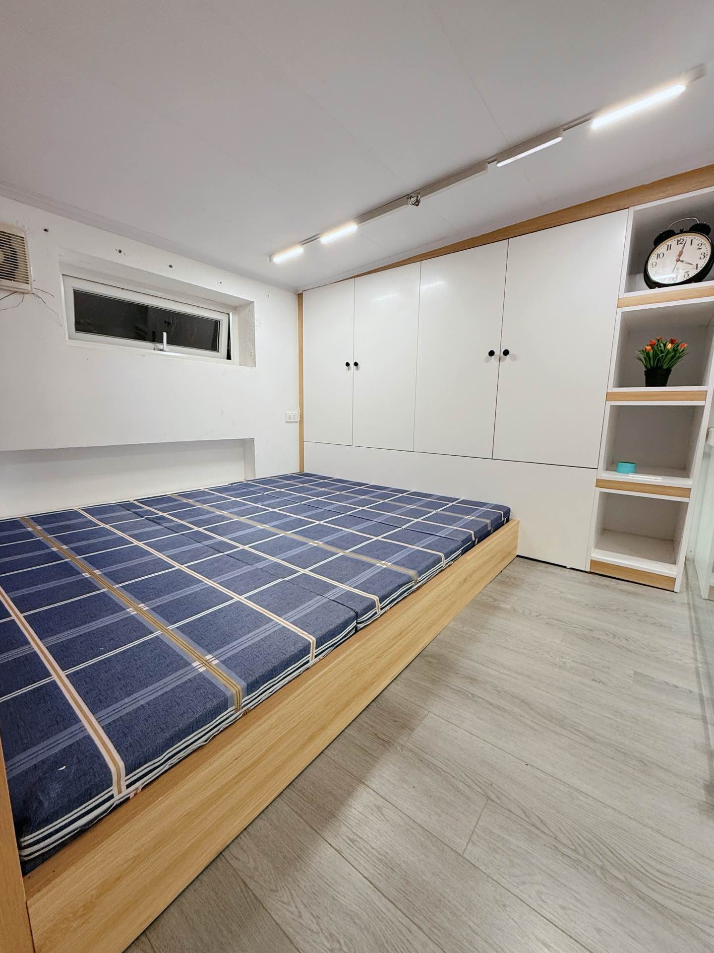 Bán nhà C TT Dệt Kim Đông Xuân - diện tích 55m2 1 tầng - Ngõ thông - giá 3,1 tỷ