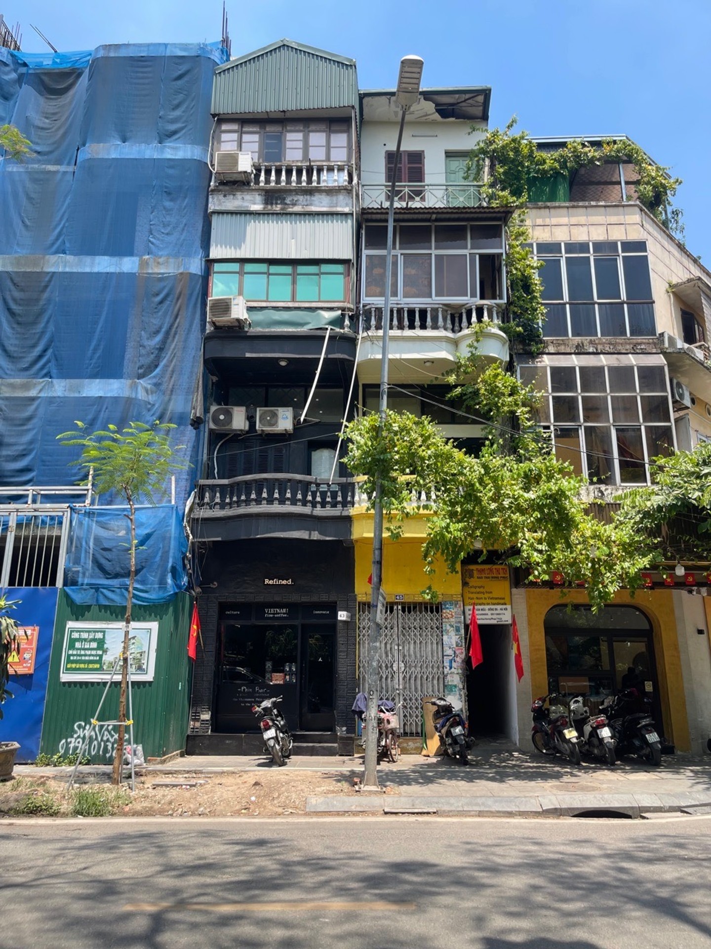 Bán nhà Văn Miếu - diện tích 50m2 4 tầng - ô tô tránh - giá 35,5 tỷ