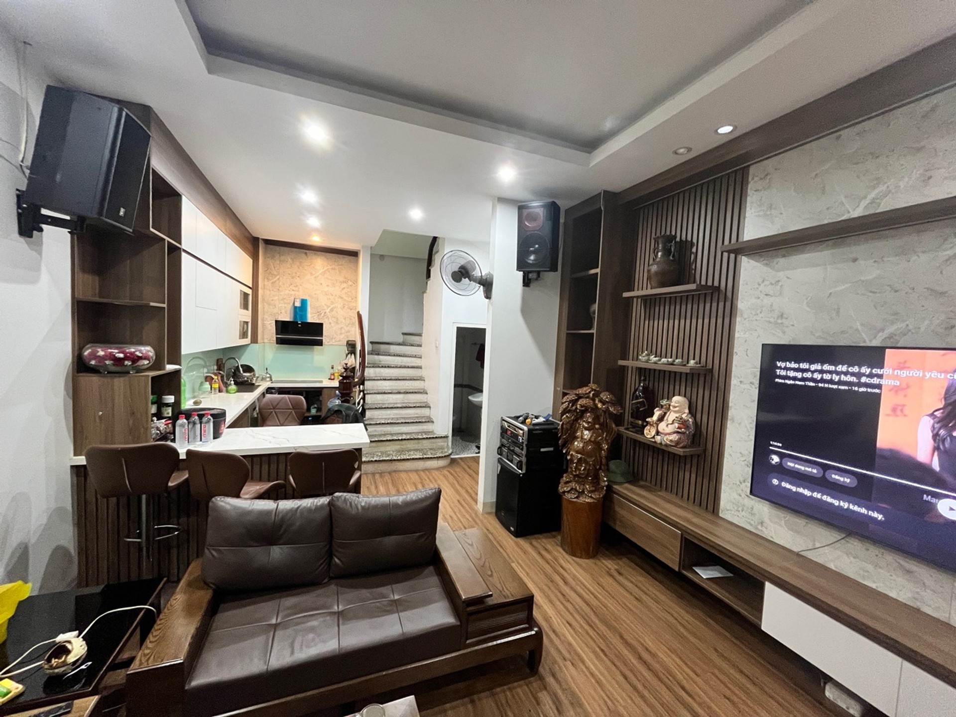 Bán nhà 38 Hai Bà Trưng - diện tích 45m2 5 tầng - Nhà đẹp mê ly - giá 10 tỷ