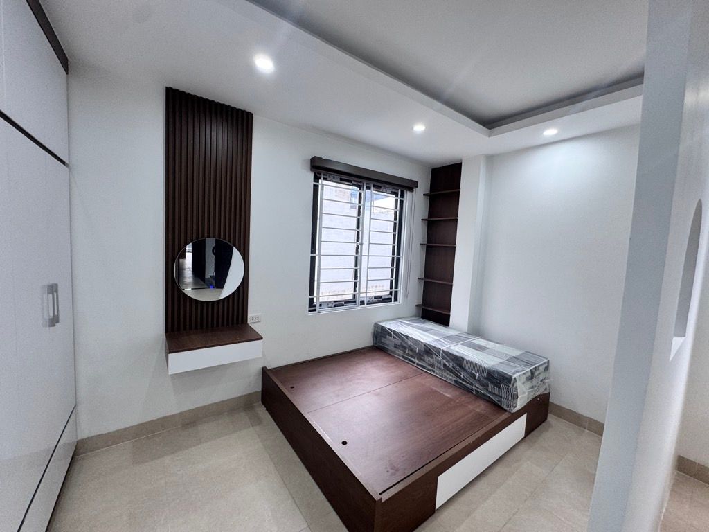 Bán nhà Kim Mã - diện tích 68m2 8 tầng - Thang máy - giá 25 tỷ