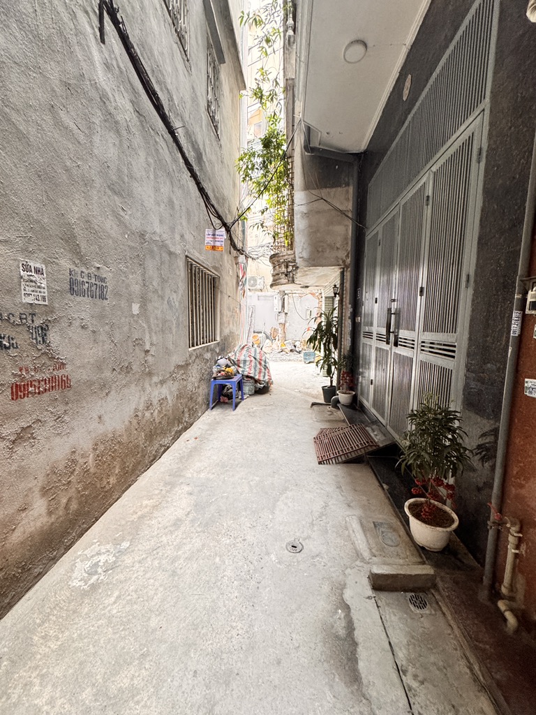 Bán nhà Kim Mã - diện tích 68m2 8 tầng - Thang máy - giá 25 tỷ