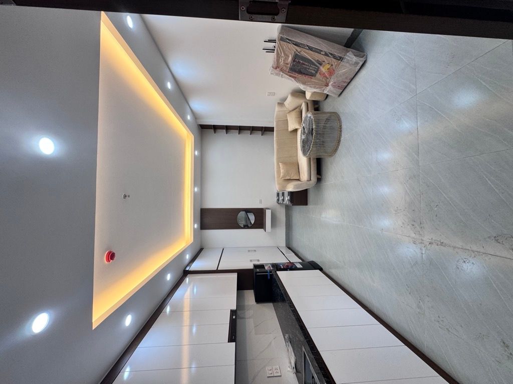 Bán nhà Kim Mã - diện tích 68m2 8 tầng - Thang máy - giá 25 tỷ