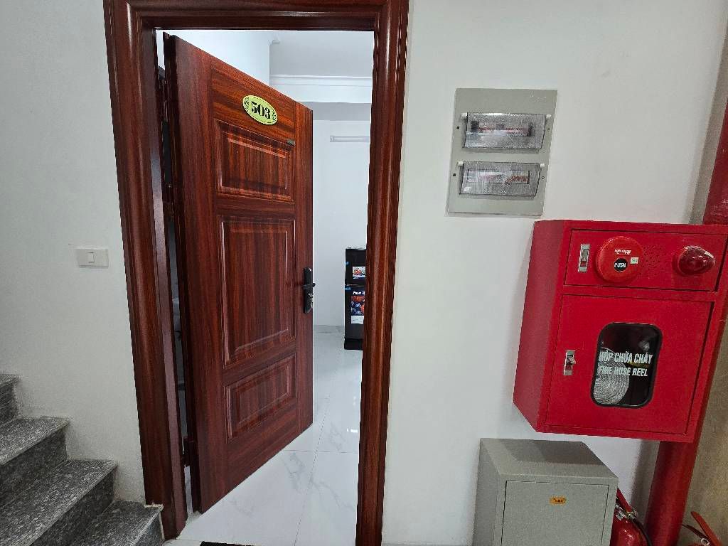 Bán nhà Hào Nam - diện tích 63.7m2 8 tầng - Thang máy, gần phố - giá 25 tỷ