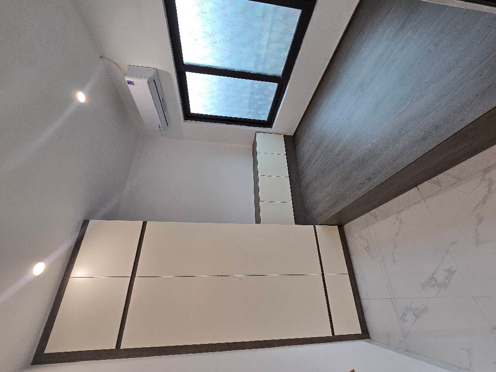 Bán nhà Hào Nam - diện tích 63.7m2 8 tầng - Thang máy, gần phố - giá 25 tỷ