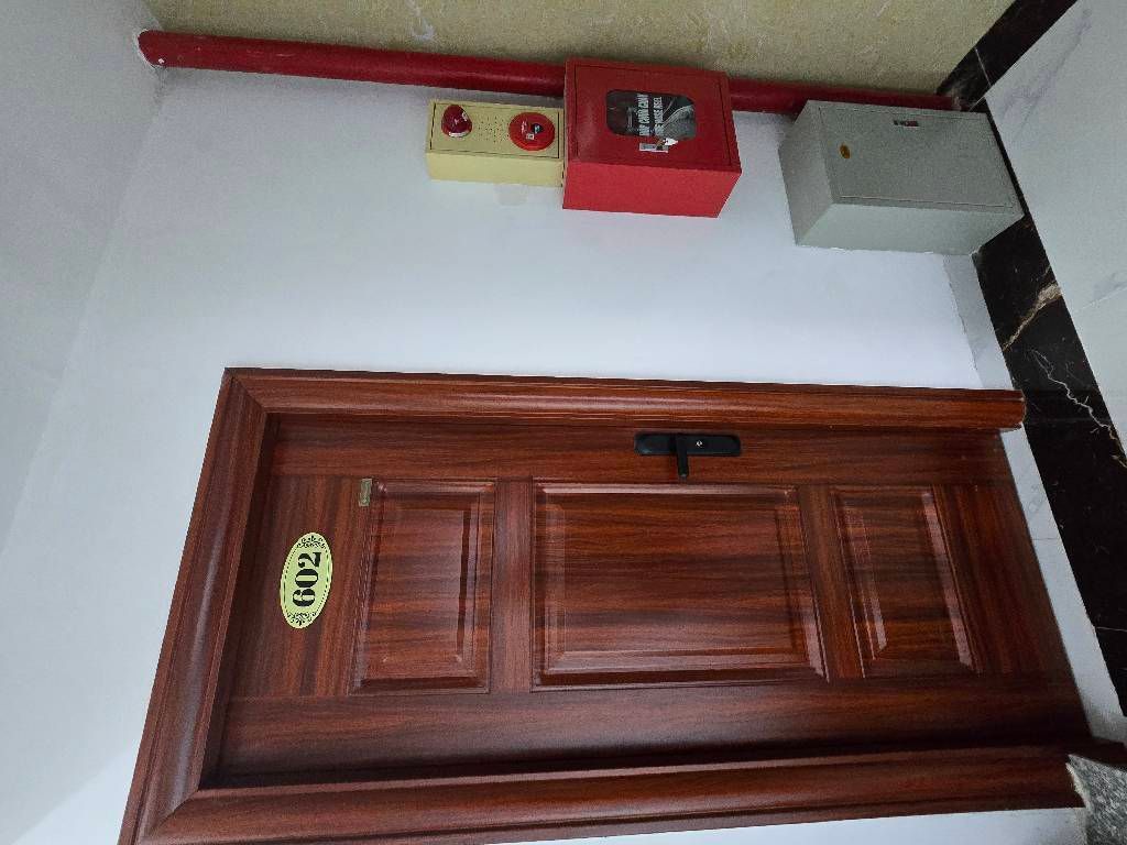 Bán nhà Hào Nam - diện tích 63.7m2 8 tầng - Thang máy, gần phố - giá 25 tỷ