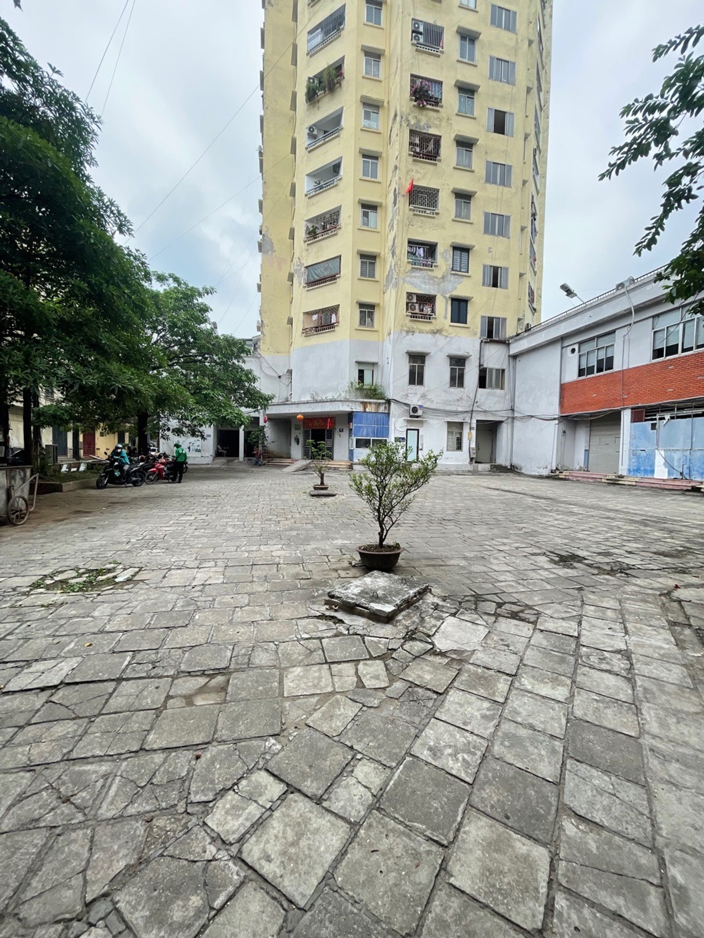 Bán nhà Đại Kim - diện tích 66m2 9 tầng - Nhà siêu thoáng vĩnh viễn - giá 4,39 tỷ
