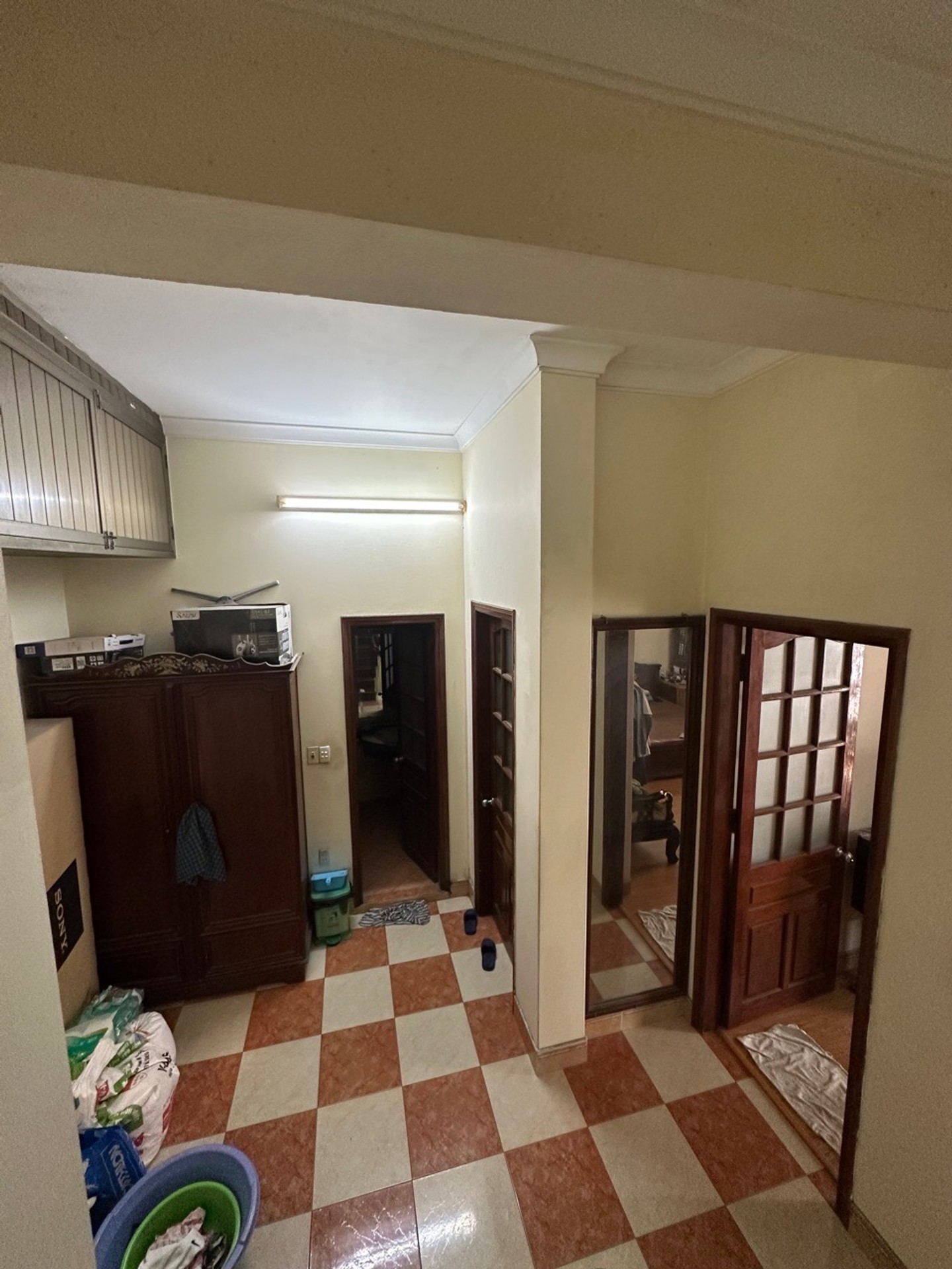 Bán nhà Thanh Nhàn - diện tích 72m2 3 tầng - Mặt ngõ thông - giá 18 tỷ