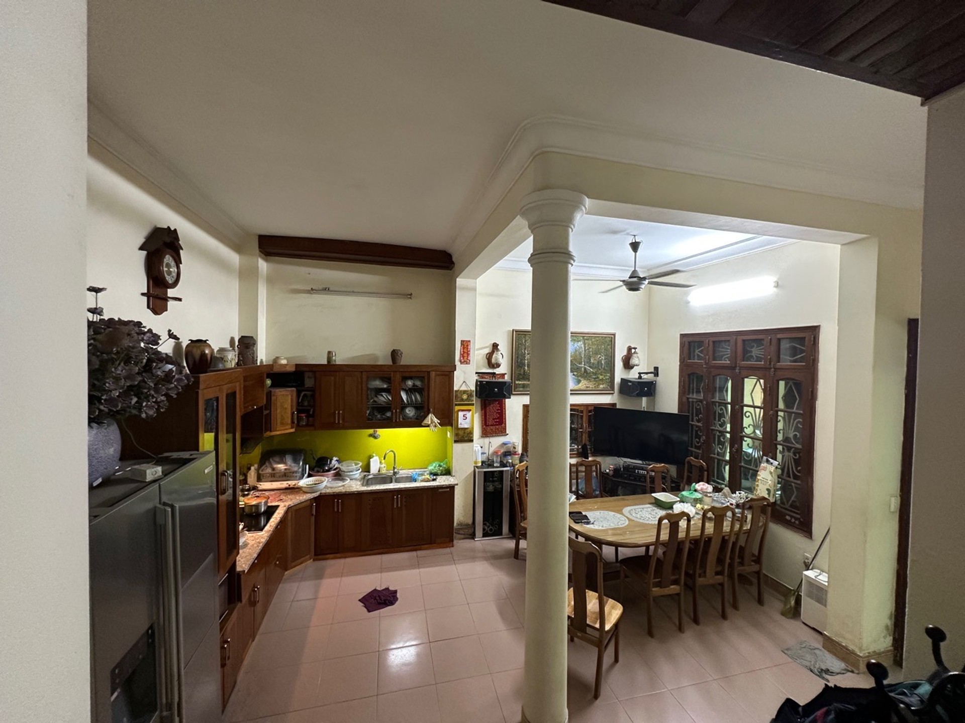 Bán nhà Thanh Nhàn - diện tích 72m2 3 tầng - Mặt ngõ thông - giá 18 tỷ