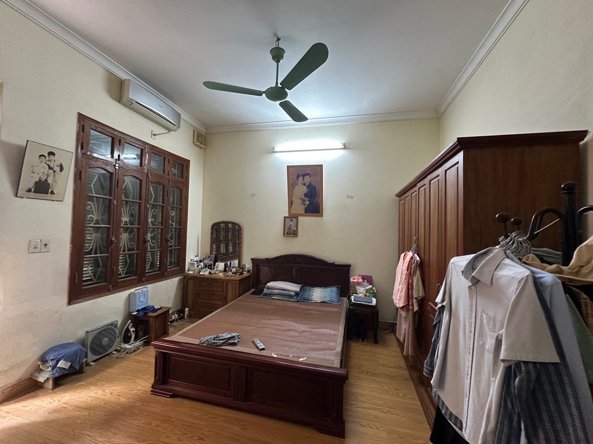 Bán nhà Thanh Nhàn - diện tích 72m2 3 tầng - Mặt ngõ thông - giá 18 tỷ