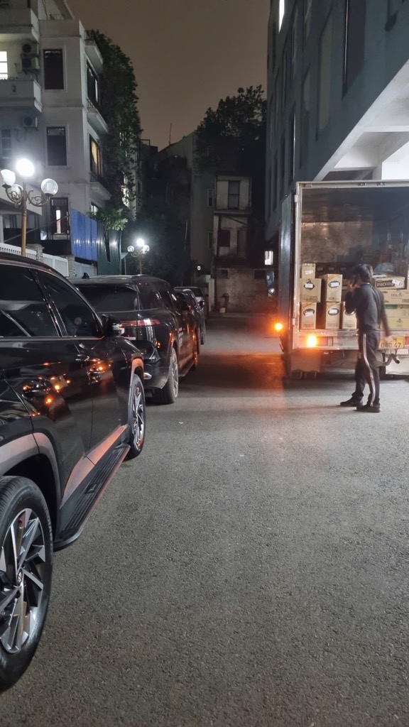 Bán nhà Lĩnh Nam - diện tích 150m2 4 tầng - Biệt thự song lập - giá 29 tỷ