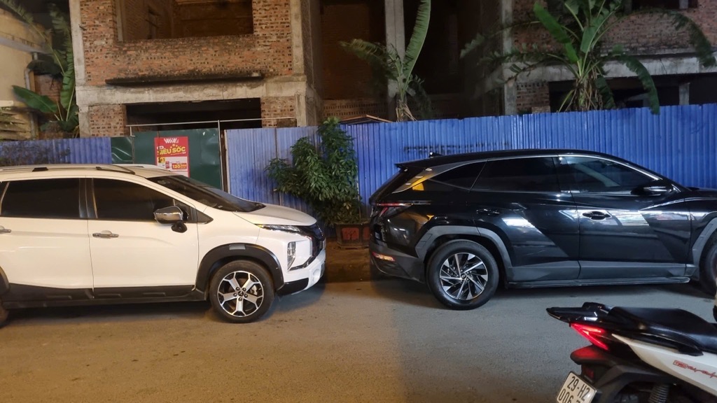 Bán nhà Lĩnh Nam - diện tích 150m2 4 tầng - Biệt thự song lập - giá 29 tỷ