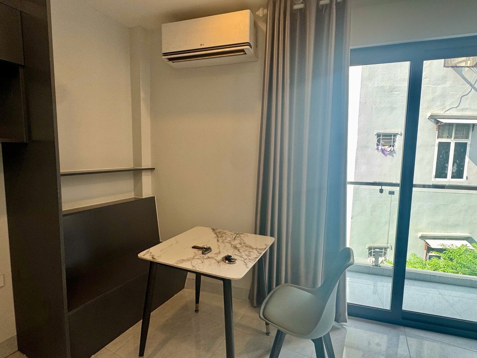 Bán nhà Tân Mai - diện tích 80m2 5 tầng - Ngõ ô tô vào rộng 4m thẳng tắp - giá 17,8 tỷ