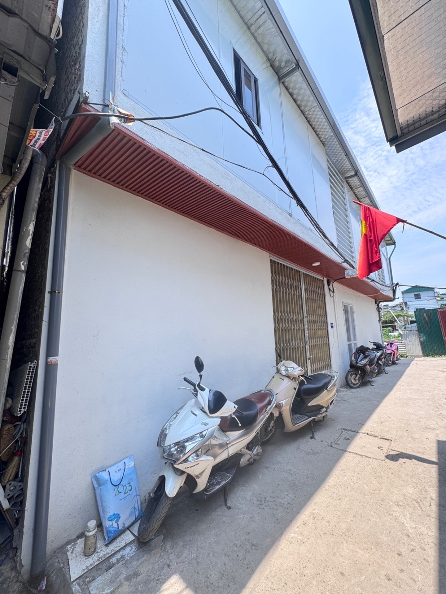 Bán nhà Định Công Hạ - diện tích 68m2 2 tầng - Cực hiếm - giá 3,6 tỷ