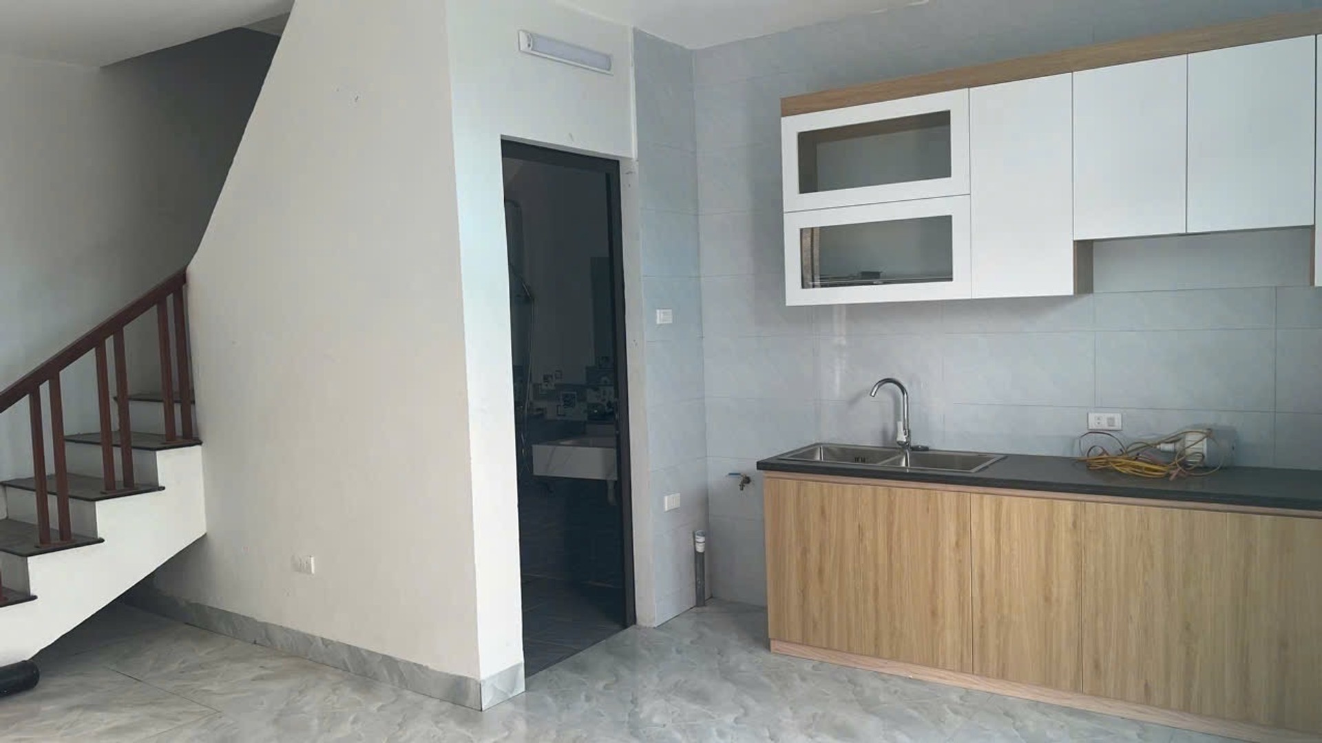 Bán nhà Định Công Hạ - diện tích 68m2 2 tầng - Cực hiếm - giá 3,6 tỷ