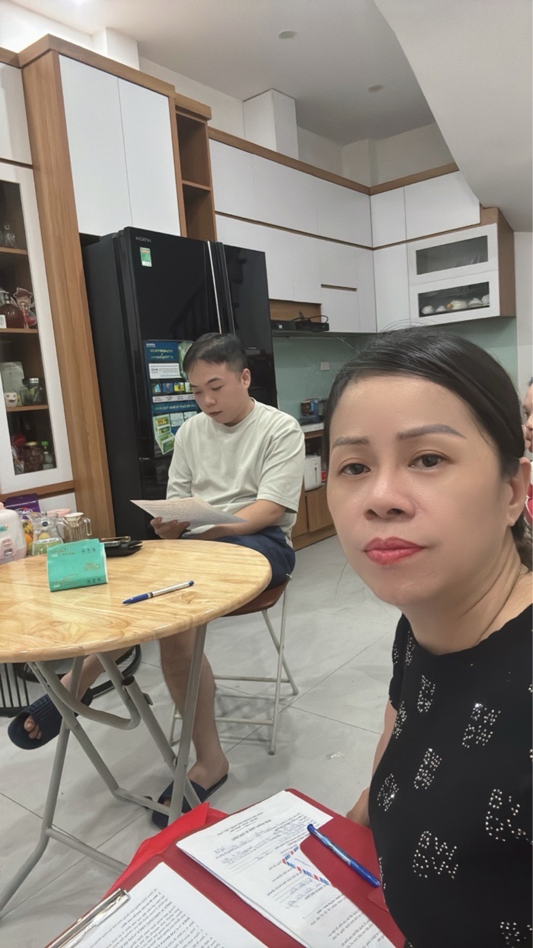 Bán nhà Nguyễn Cao - diện tích 26m2 4 tầng - Ngõ thông, kinh doanh - giá 9,3 tỷ