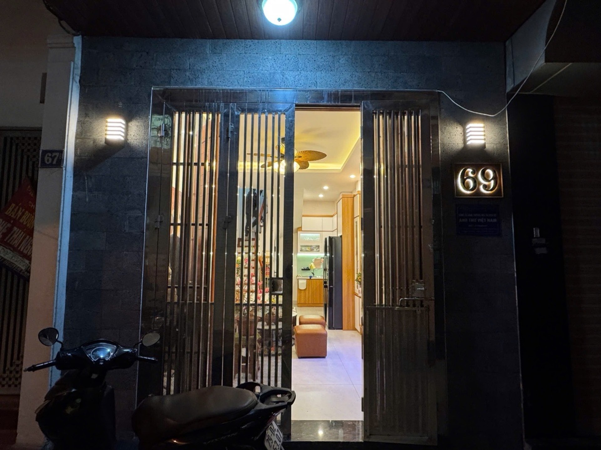 Bán nhà Nguyễn Cao - diện tích 26m2 4 tầng - Ngõ thông, kinh doanh - giá 9,3 tỷ
