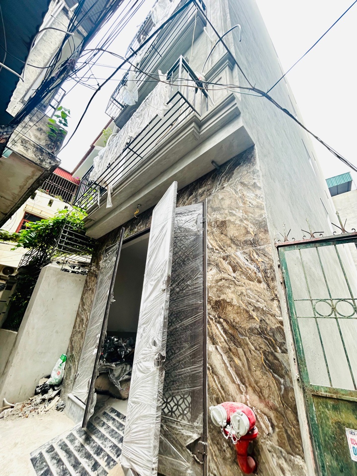 Bán nhà Lĩnh Nam - diện tích 71m2 6 tầng - CCMN khép kín 14 phòng - giá 16,8 tỷ