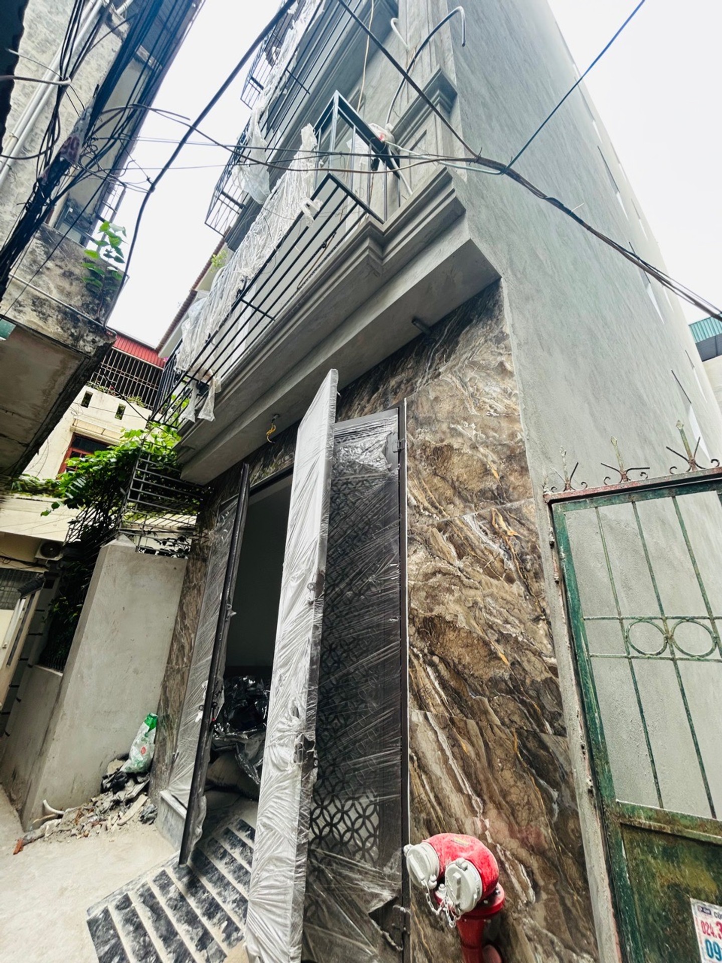 Bán nhà Lĩnh Nam - diện tích 71m2 6 tầng - CCMN khép kín 14 phòng - giá 16,8 tỷ