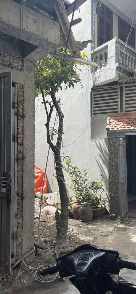 Bán nhà Nguyễn Khoái - diện tích 46m2 0 tầng - Đất vuông, mặt tiền vát - giá 7,3 tỷ