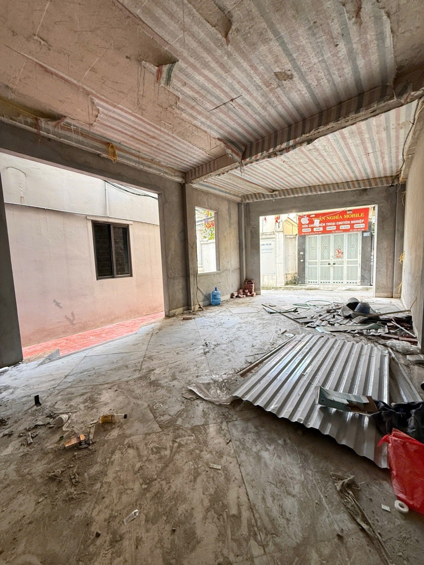 Bán nhà Giáp Bát - diện tích 73m2 7 tầng - Mặt phố ô tô vào, kinh doanh tốt - giá 19,5 tỷ