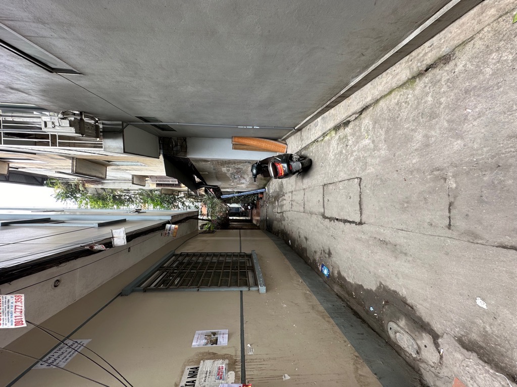 Bán nhà Kim Đồng - diện tích 367m2 2 tầng - ô tô tránh - giá 80 tỷ