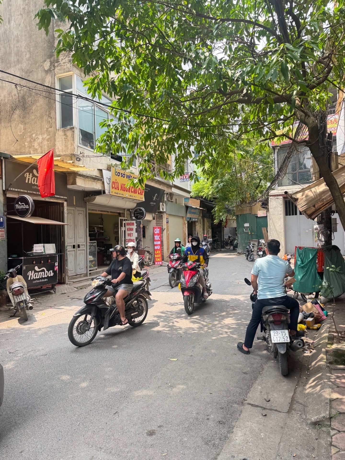 Bán nhà Minh Khai - diện tích 46m2 6 tầng - Ô TÔ VỈA HÈ - giá 23,8 tỷ