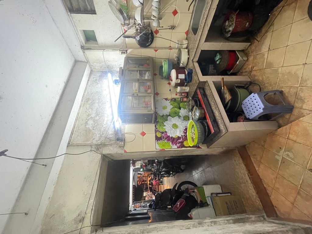 Bán nhà Giải Phóng - diện tích 48m2 0 tầng - Đất tặng nhà kinh doanh - giá 14 tỷ