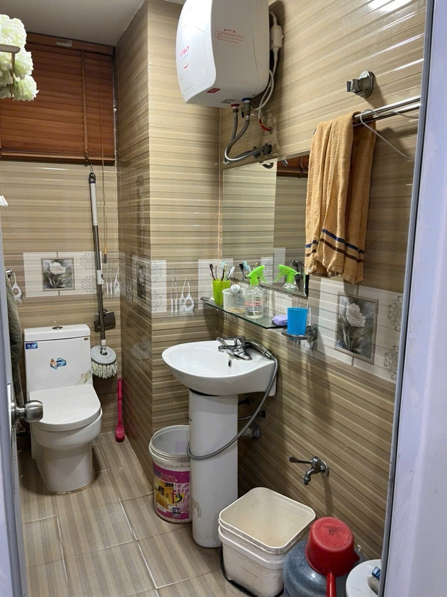 Bán nhà Thịnh Liệt - diện tích 68m2 8 tầng - Lô góc 3 mặt thoáng - giá 6,8 tỷ