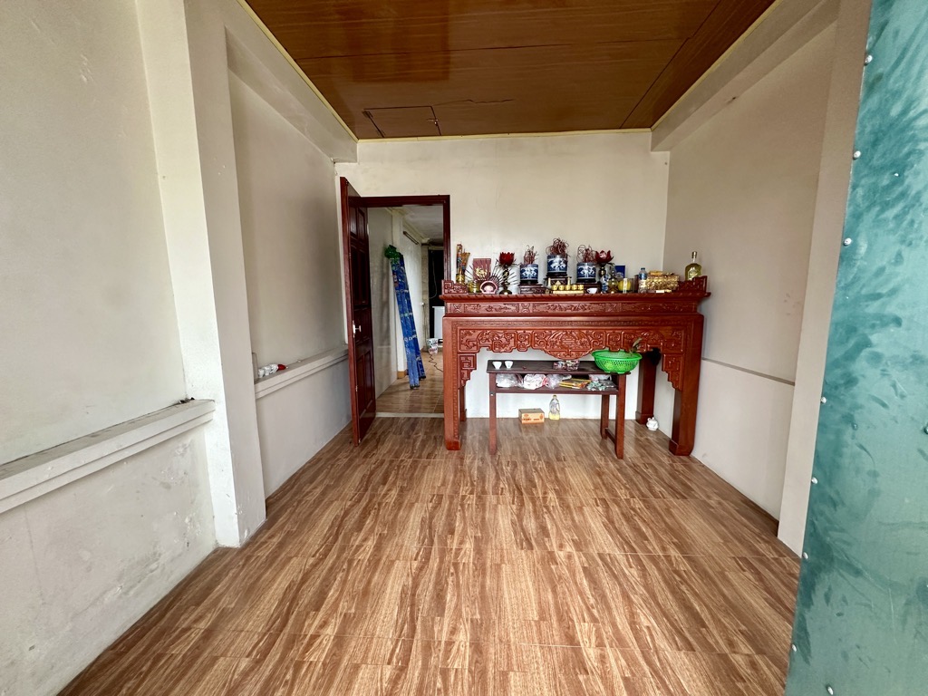 Bán nhà Hoàng Mai - diện tích 34m2 5 tầng - ô tô qua nhà - giá 9 tỷ