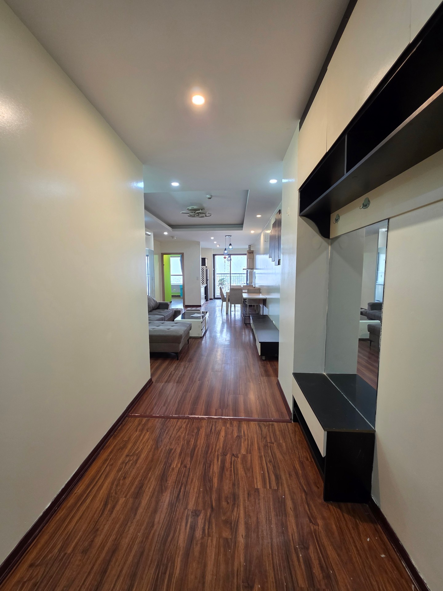 Bán nhà Lĩnh Nam - diện tích 93m2 18 tầng - Căn hộ cao cấp - giá 8,3 tỷ