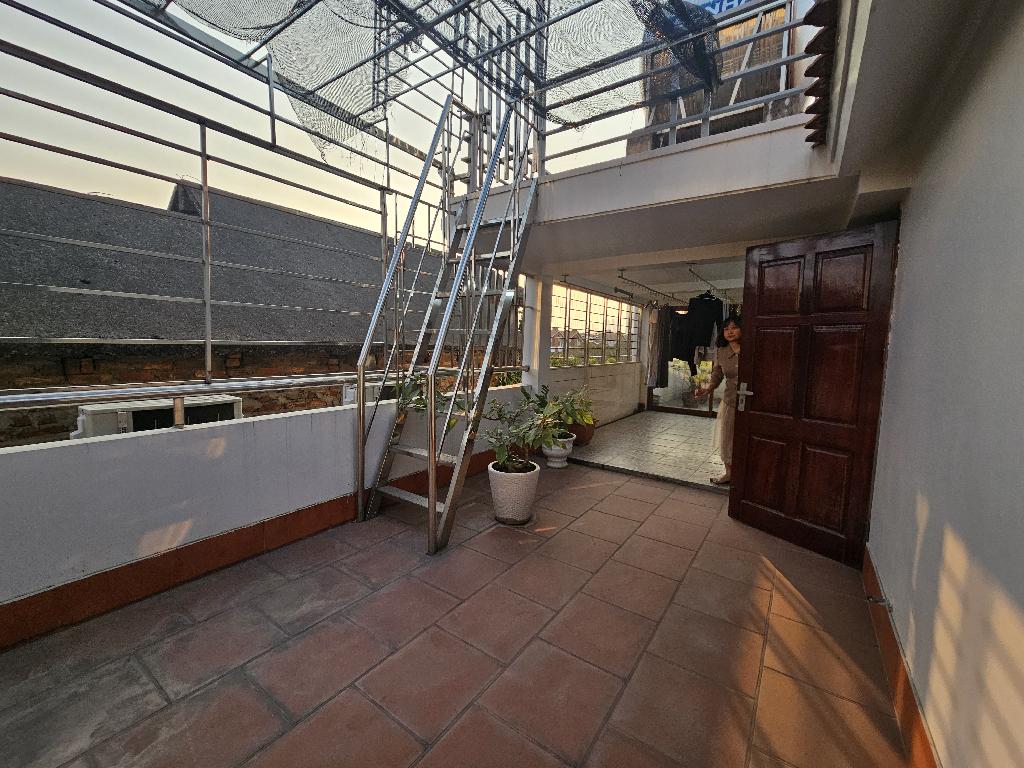 Bán nhà Trung Văn - diện tích 142m2 4 tầng - Bất động sản VIP - giá 36,5 tỷ