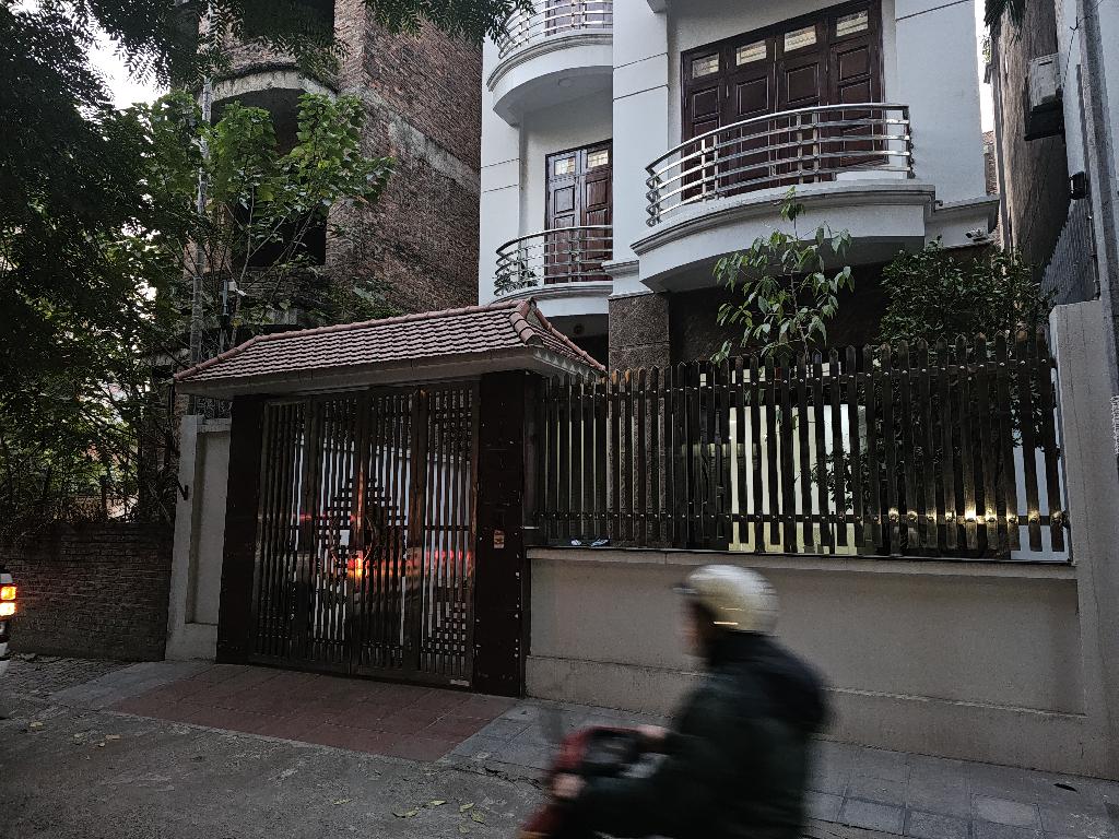 Bán nhà Trung Văn - diện tích 142m2 4 tầng - Bất động sản VIP - giá 36,5 tỷ