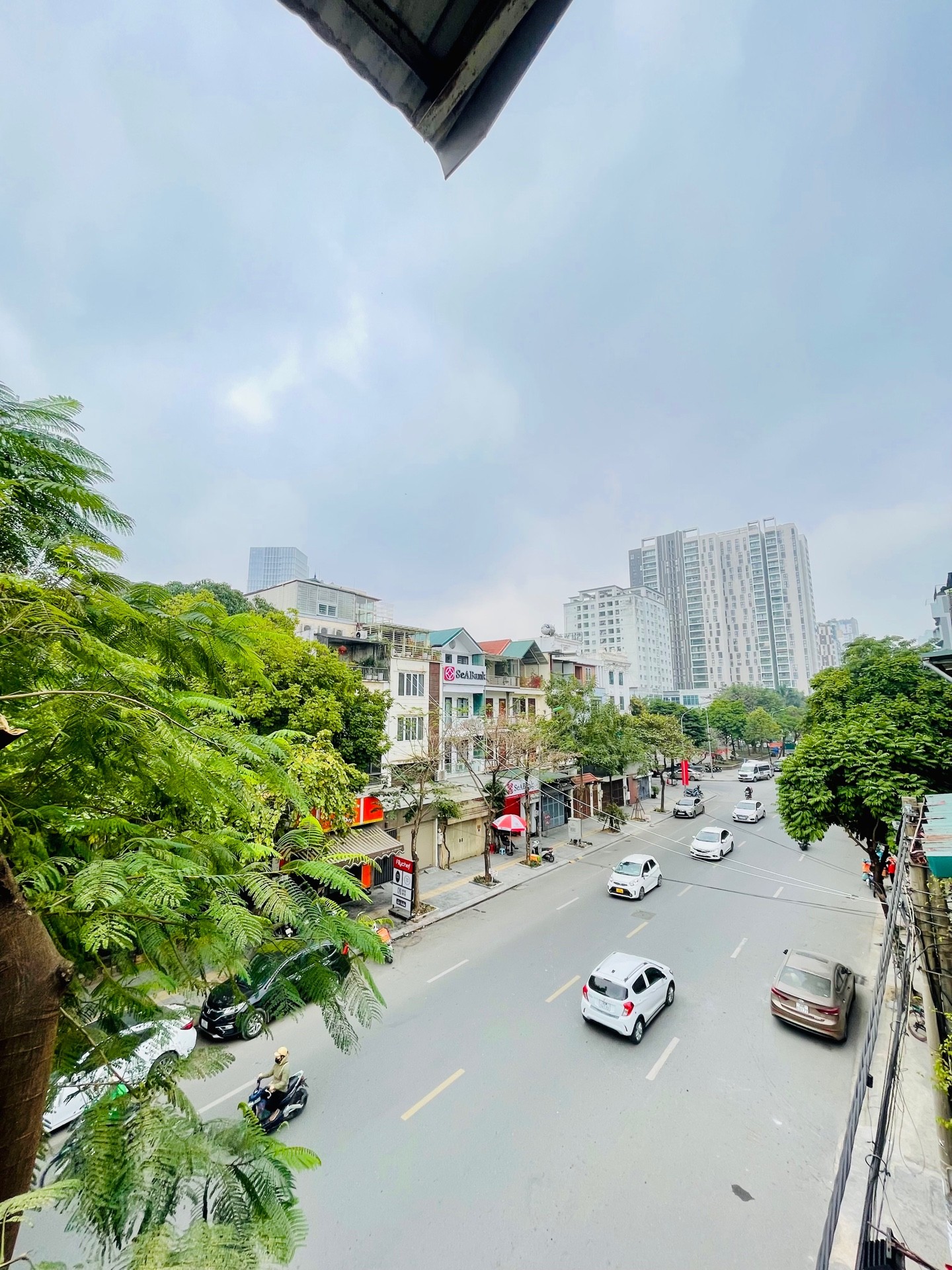 Bán nhà Hạ Yên Quyết - diện tích 54m2 3 tầng - Nhà mặt phố kinh doanh - giá 27,5 tỷ