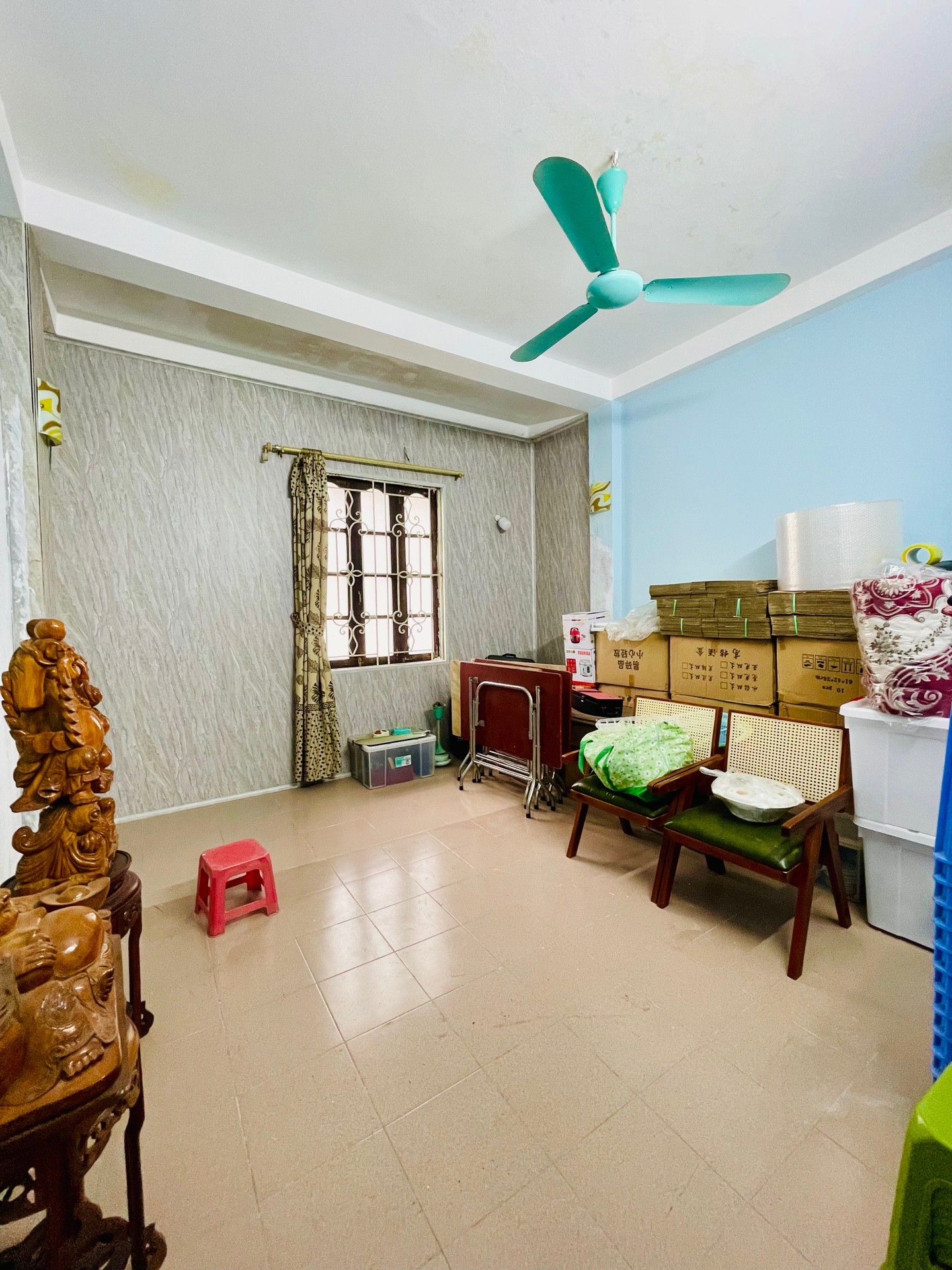 Bán nhà Hạ Yên Quyết - diện tích 54m2 3 tầng - Nhà mặt phố kinh doanh - giá 27,5 tỷ