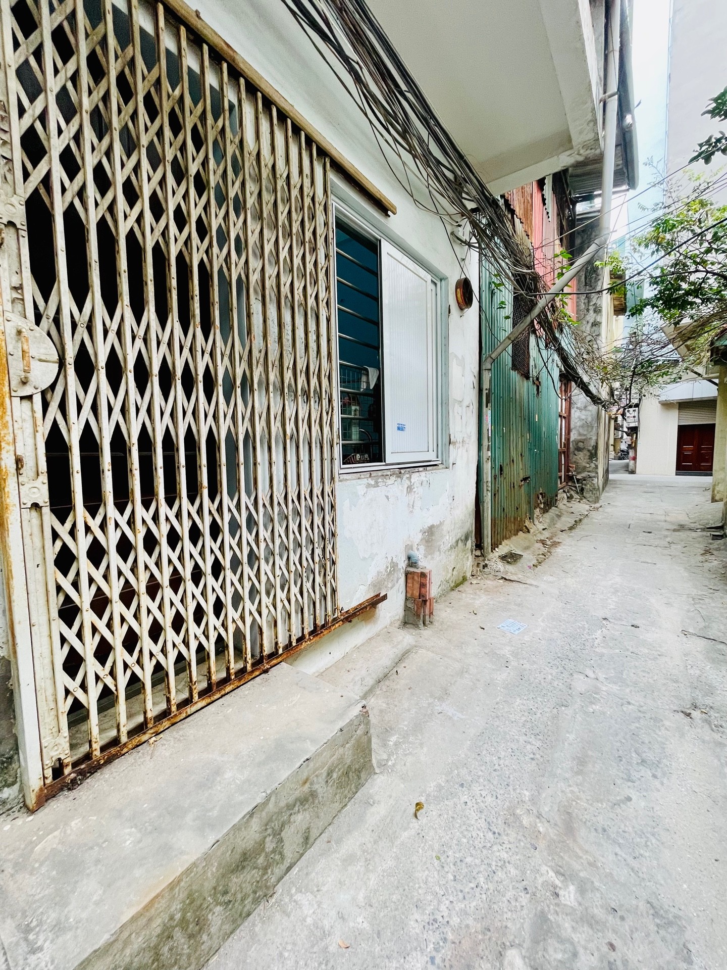 Bán nhà Hạ Yên Quyết - diện tích 54m2 3 tầng - Nhà mặt phố kinh doanh - giá 27,5 tỷ