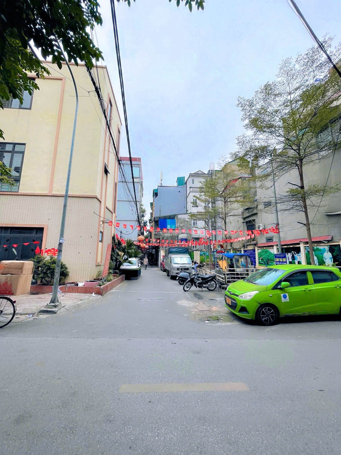Bán nhà Hồng Mai - diện tích 45m2 5 tầng - Nhà đẹp hiếm có - giá 11,3 tỷ