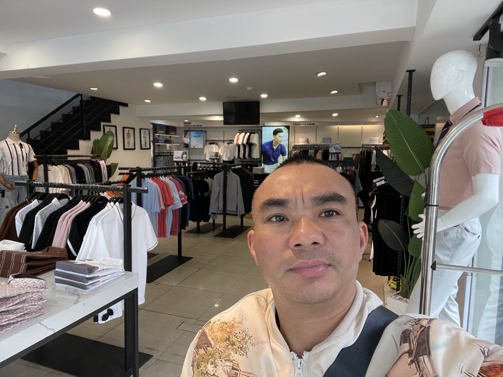 Bán nhà Nguyễn Trãi - diện tích 228m2 12 tầng - Lô góc kinh doanh đa ngành nghề - giá 98 tỷ