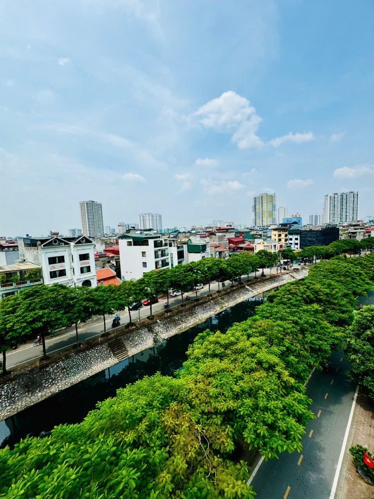 Bán nhà Bờ Sông Sét - diện tích 102m2 1 tầng - mặt tiền thênh thang - giá 17,9 tỷ