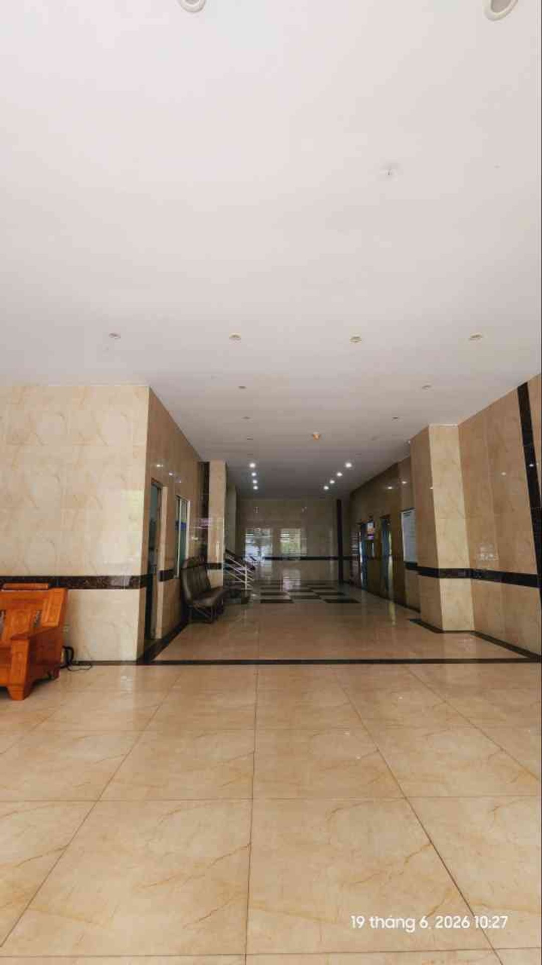 Bán nhà Nghiêm Xuân Yêm - diện tích 86m2 14 tầng - Lô góc 2 mặt thoáng - giá 6,8 tỷ