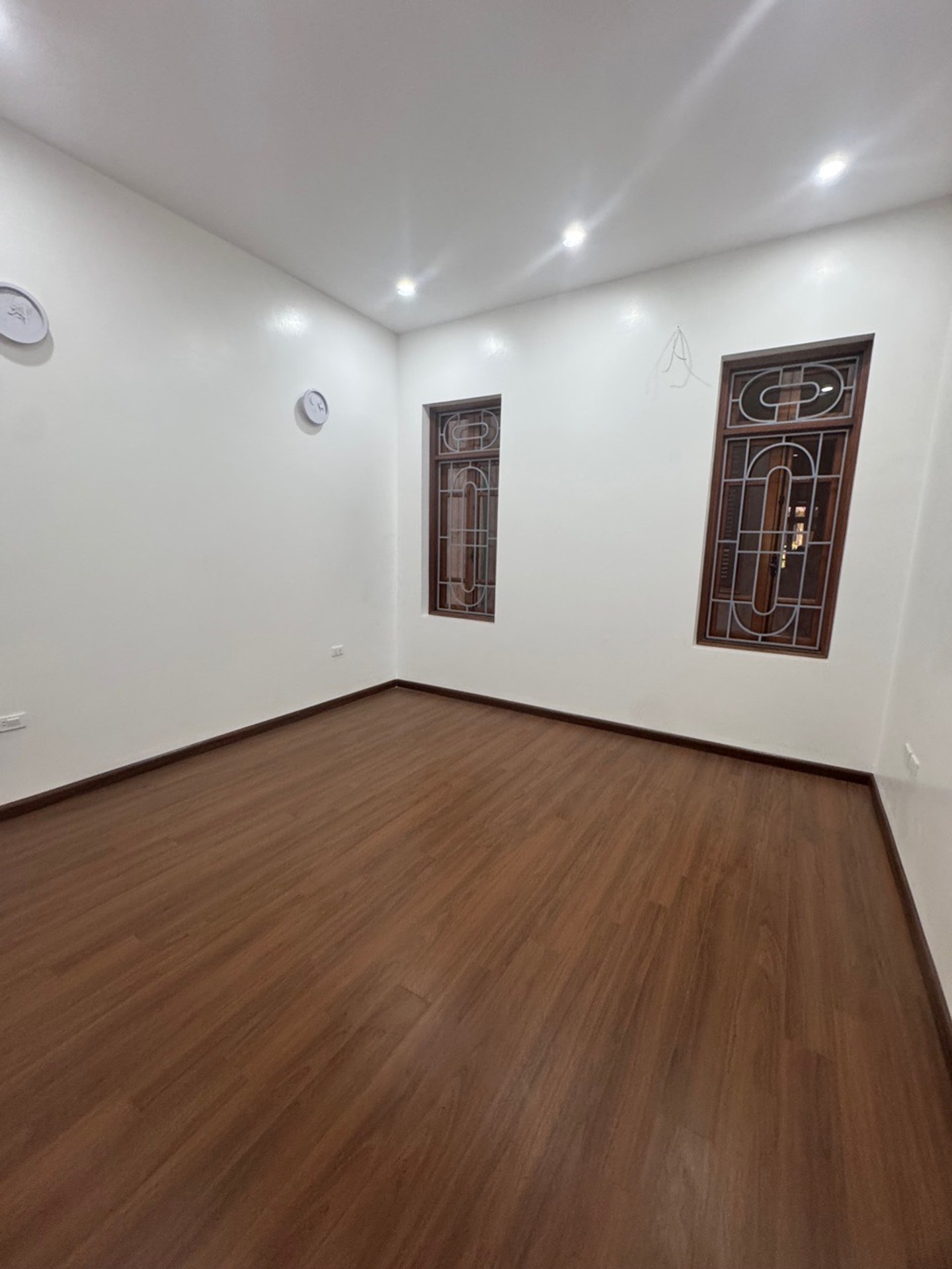 Bán nhà Lô D4 KĐT Mới Đại Kim - diện tích 51m2 5 tầng - Nhà đẹp, gần công viên - giá 23,8 tỷ