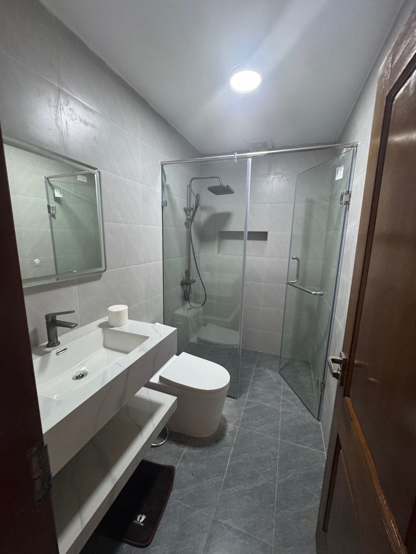 Bán nhà Lô D4 KĐT Mới Đại Kim - diện tích 51m2 5 tầng - Nhà đẹp, gần công viên - giá 23,8 tỷ